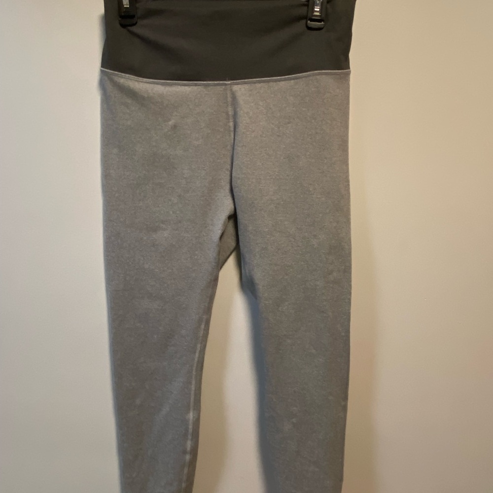 Fabletics leggings- size L